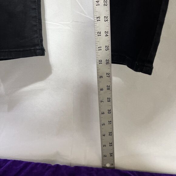 DONATE - Picture 5 of 16